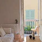 Apartment Stylish & Cozy In The Heart Of Old *