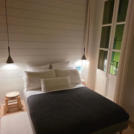 Apartment Stylish & Cozy In The Heart Of Old